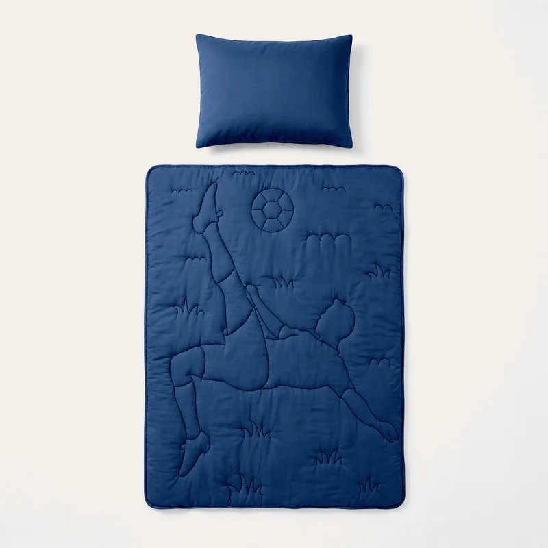Wasbaar Kids All Season Dekbed | Voetbal Schaar | Navy | Met Kussensloop