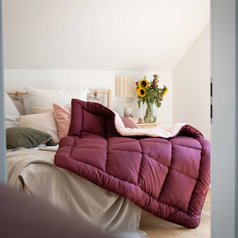 Sorelia · MIKROFASER · Ganzjahresdecke