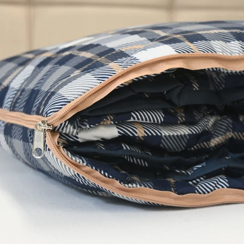 2-in-1 Kussen/Dekbed | Grey Tartan
