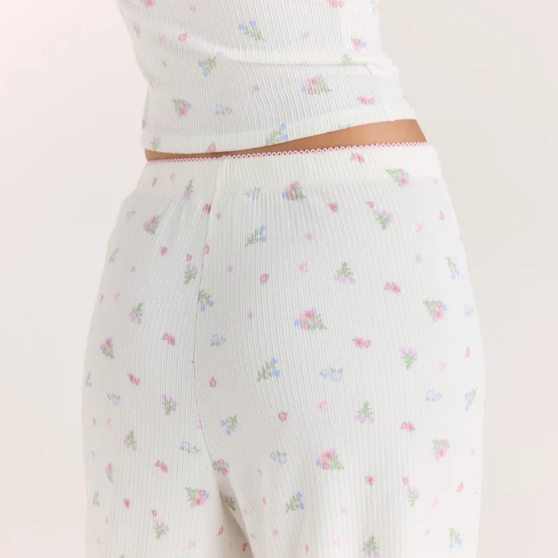 Gerippte Pyjamahosen - Florales Weiß