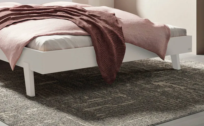 Hasena Bett Imperia aus der Kollektion Trento in Weiß mit Holzfüßen