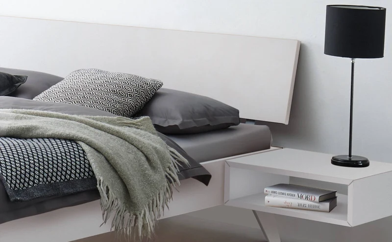 Hasena Bett Ancona Weiß mit schlanken Füßen – Kollektion Trento MDF