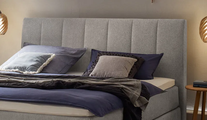 Hasena Boxspringbett Fernanda Eiche bright mit Bezug Pace light grey