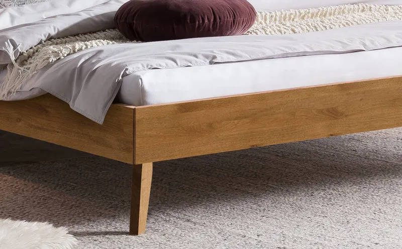 Hasena Bett Simone Trento Wildeiche natur mit Polster Pace Light Grey