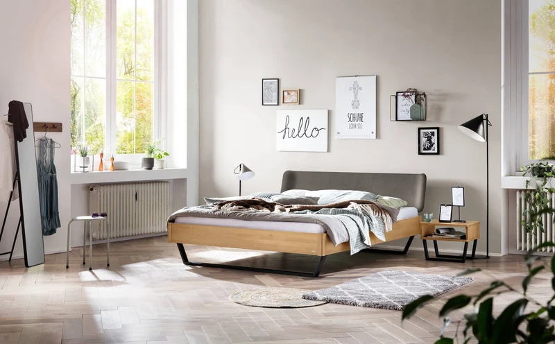 Hasena Nachttisch Surf Lounge Eiche bright mit schwarzen Kufenfüßen