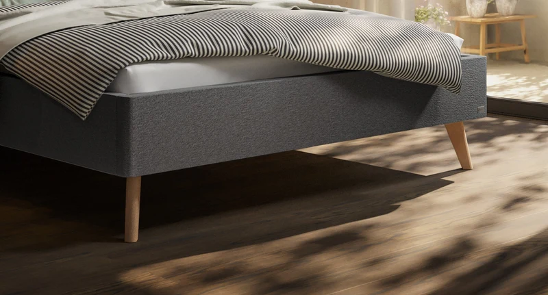 Hasena Polsterbett Reyes aus Eiche bright mit Bezug Pace grey