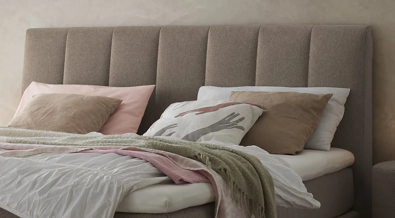 Hasena Boxspringbett Reina Eiche bright mit grauem Bezug & Topper