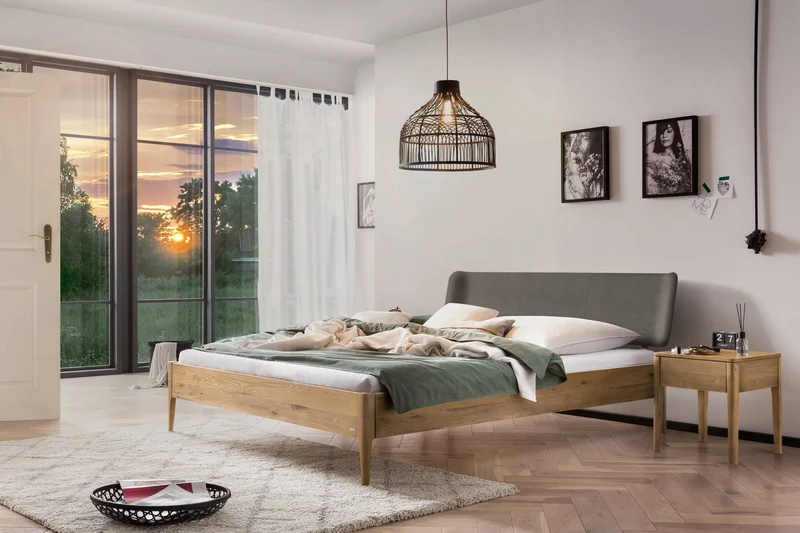 Hasena Massivholzbett Varese Wildeiche natur mit Kopfteil Pace Grey