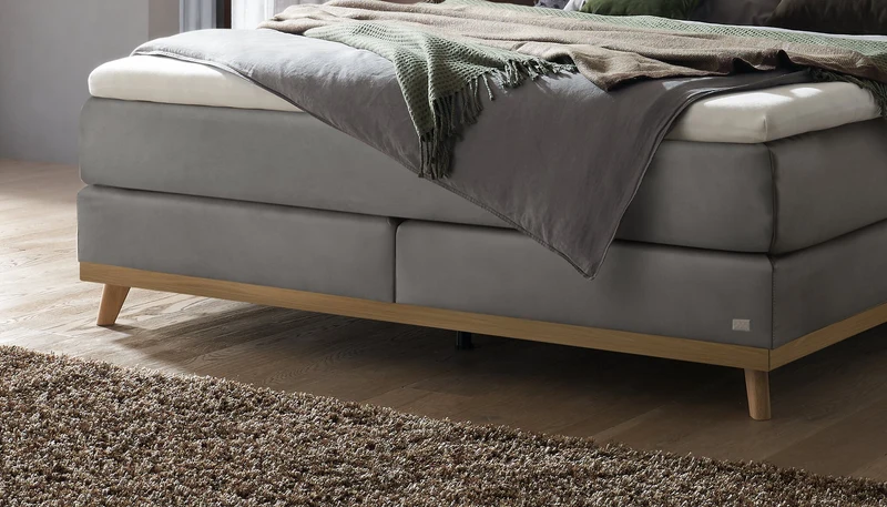 Hasena Boxspringbett Stefania in Eiche bright mit Monet-Bezug und Topper