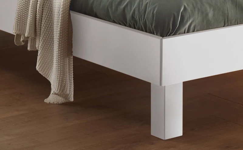 Hasena Bett Forti Weiß mit quadratischen Füßen der Trento-Kollektion