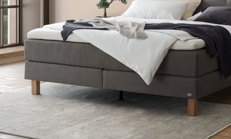 Hasena Boxspringbett Solara Eiche bright mit Bezug Pace grey und Matratze
