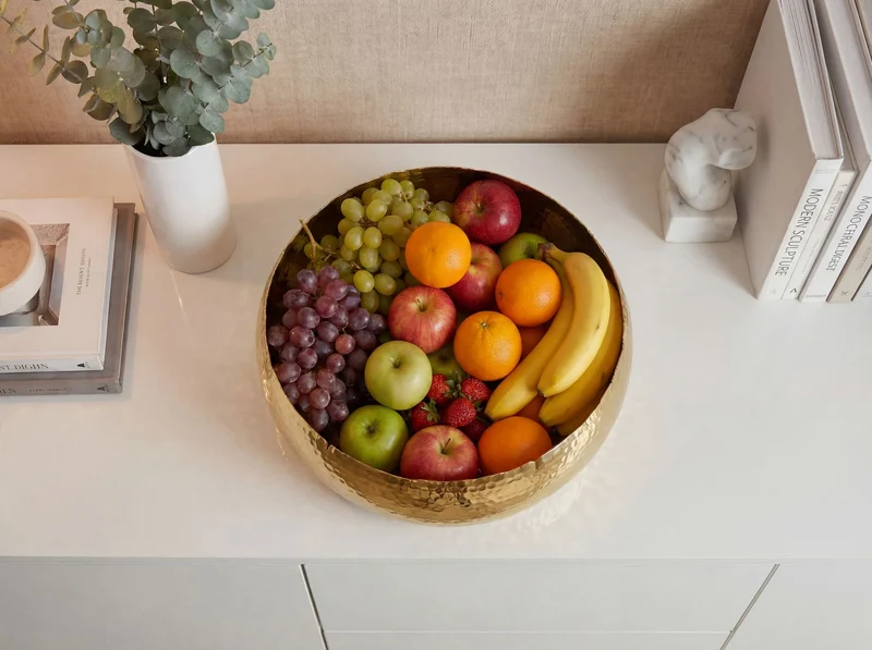 Obstschale Rund Gold Hammerschlag 35 cm aus Aluminium, Handmade