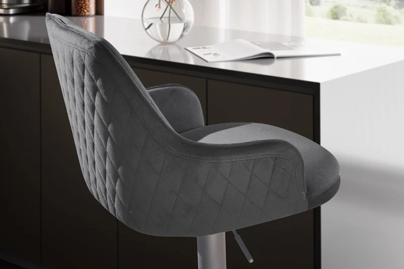 Barhocker Samt Schwarz höhenverstellbar 86-106cm Metallfuß gepolstert