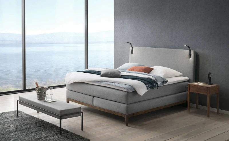Hasena Nachttisch Chilly Nussbaum Massivholz mit Soft-Close-Schublade