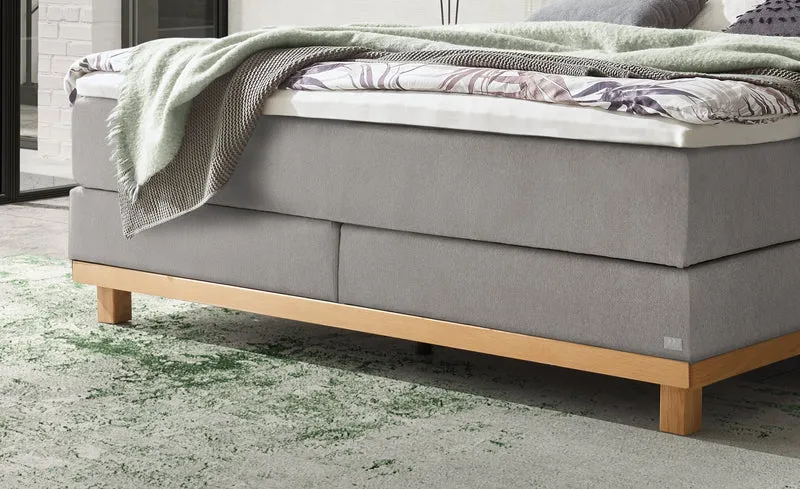 Hasena Boxspringbett Cecilia in Eiche bright mit wählbarem Topper