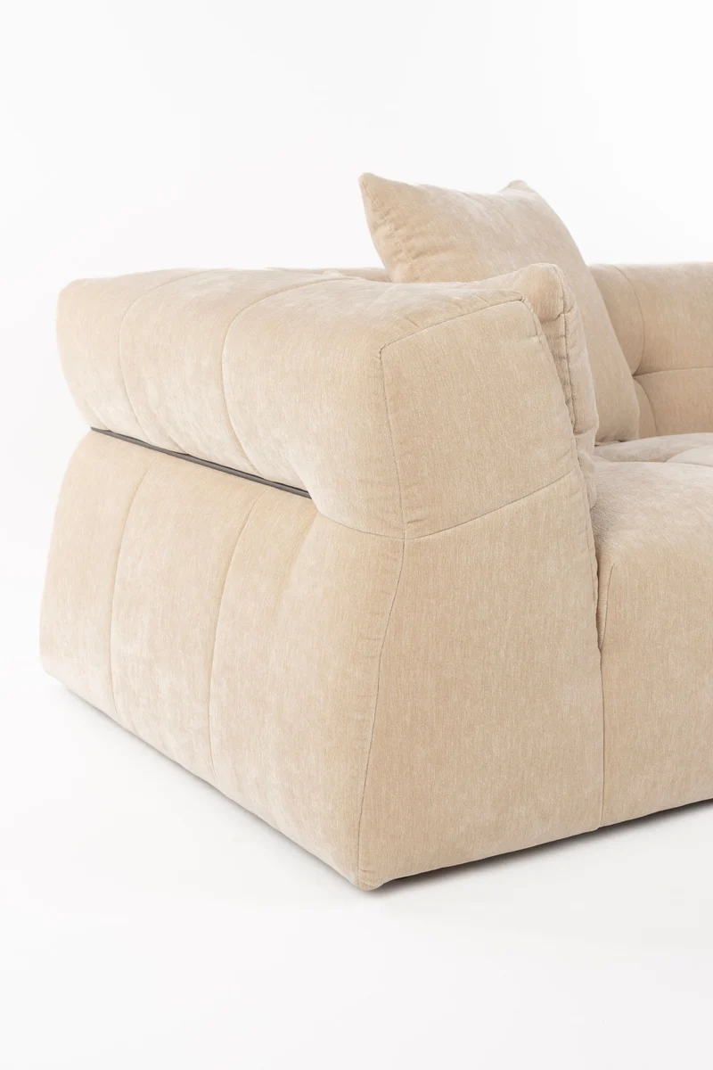 Sofa Hodge 4,5-Sitzer Beige mit Samtbezug im Boho-Stil von Dutchbone