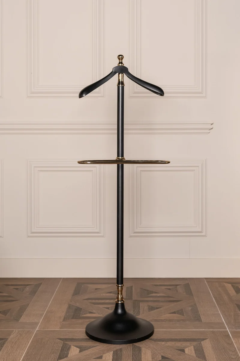Garderobe Balley black – schlanker Kleiderständer aus Metall