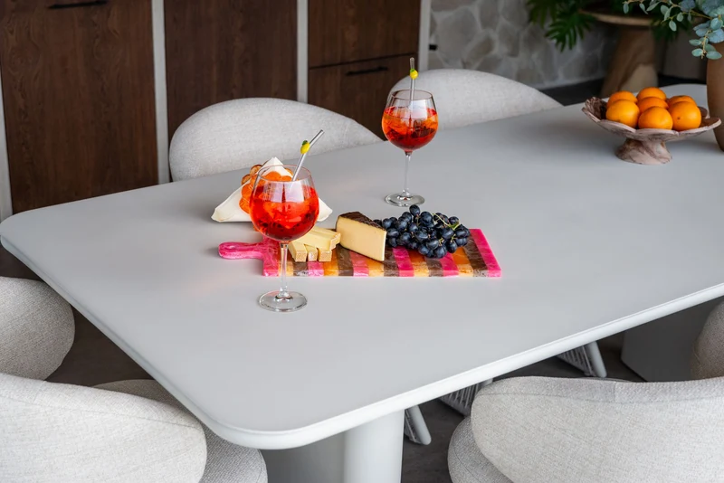 Tablett Cindy Pink/Orange – handgegossenes Design-Tablett aus Harz