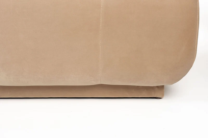 Sofa Hazel mit Chaiselongue rechts, Beige mit Eukalyptusholz-Gestell