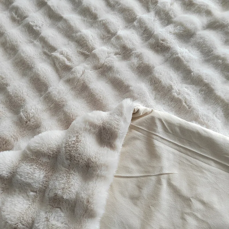 Richmond Decke Cosy Fluff cream 200x300 cm – flauschige Kuscheldecke