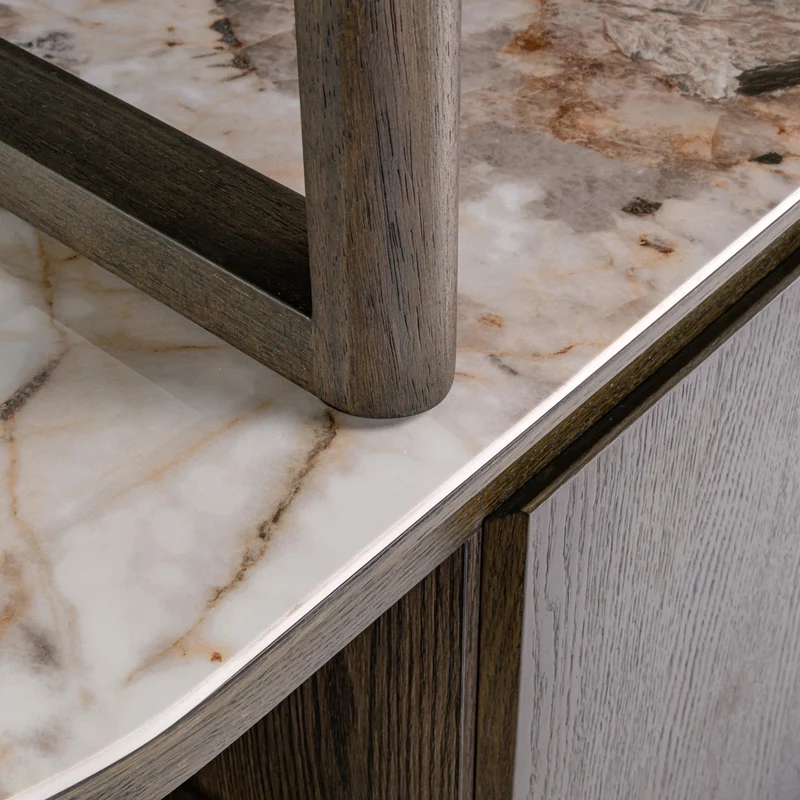 Richmond Vitrine Langford Brown, 200 cm, Eichenfurnier & Keramik