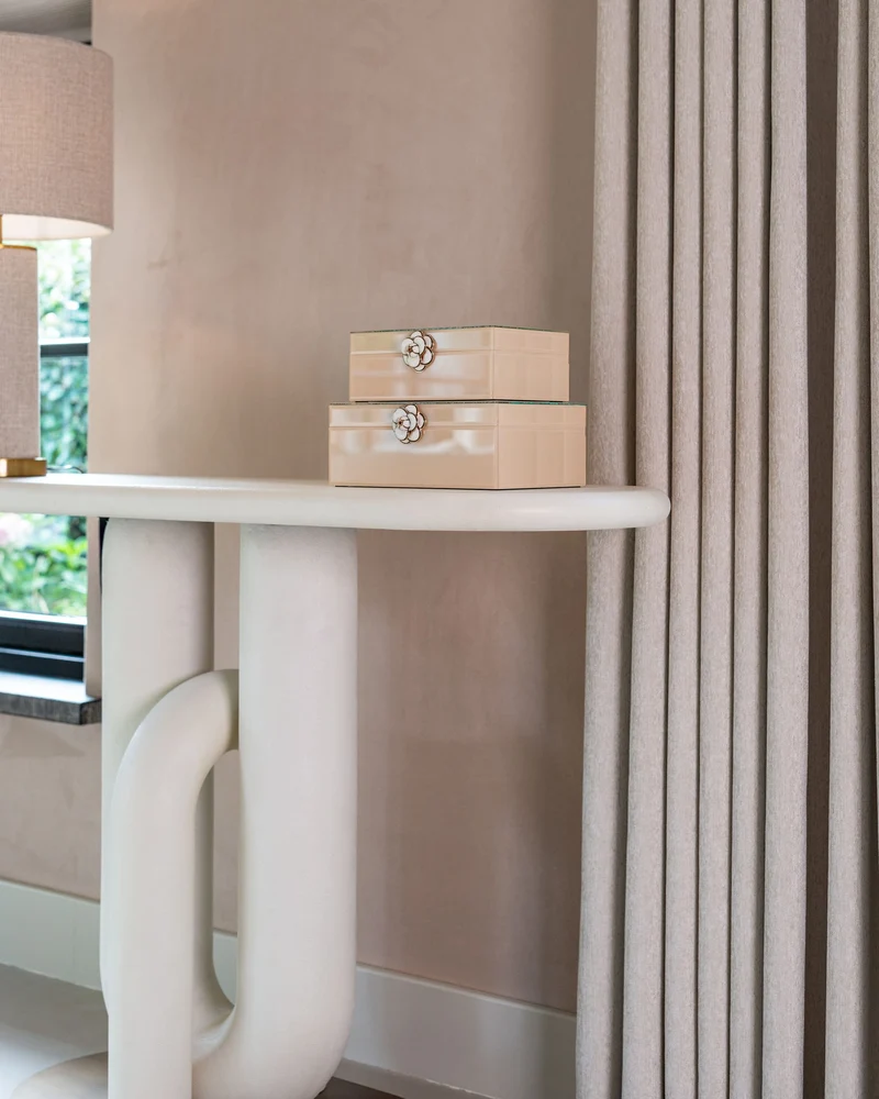 Konsole Winslow White – elegante Konsole für Flur & Wohnraum