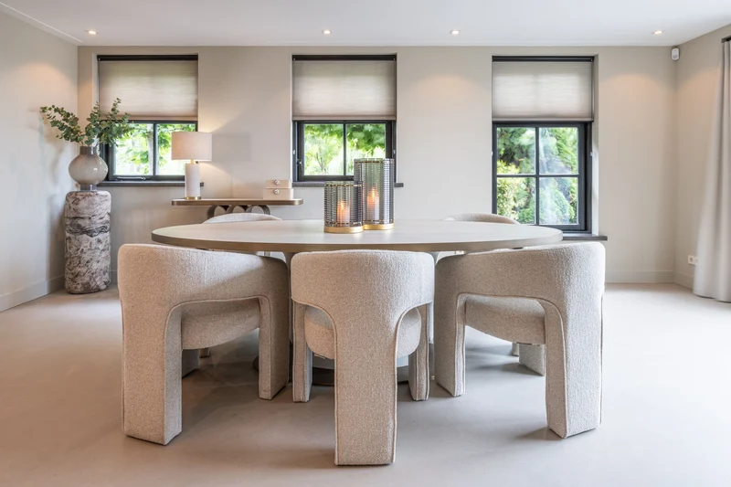 Esstisch Tivoli oval 230 cm – weiße Keramikplatte, elegantes Design
