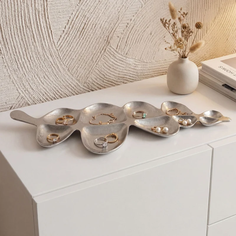 Dekoschale Blattform Silber, Handmade Aluminium-Tischdeko 60cm