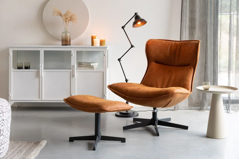 Loungesessel John Cognac mit drehbarem Metallgestell aus PU-Leder