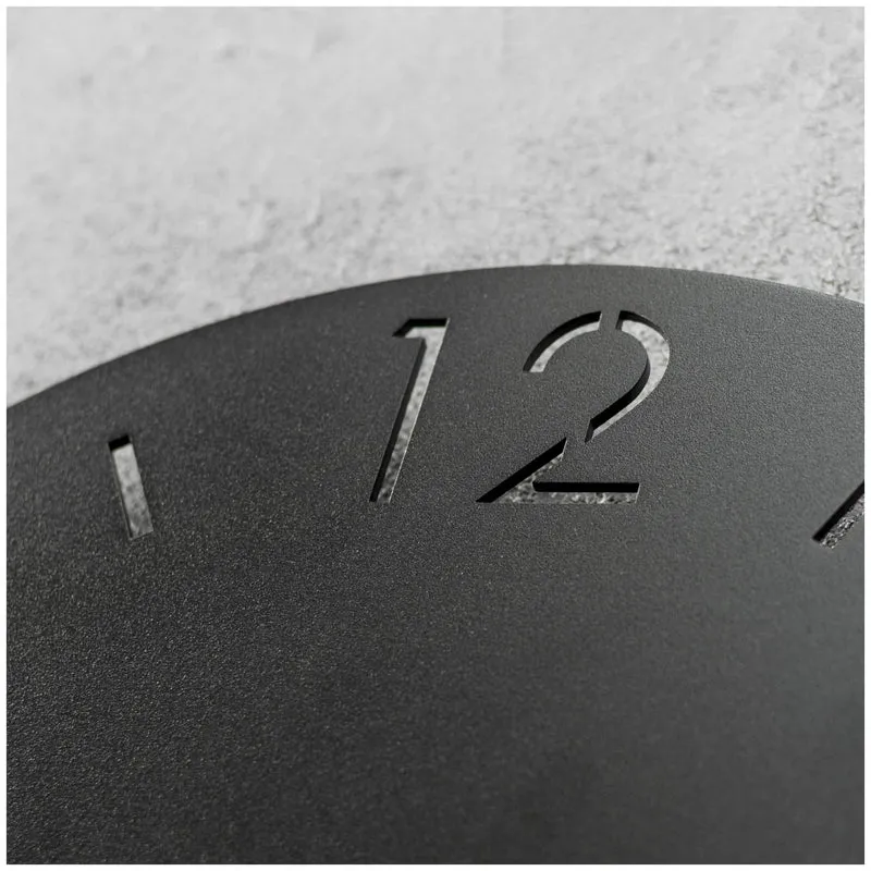 Spinder TIME Ø 40 Minimalistische Stahl-Uhr, Schwarz / Silky Taupe