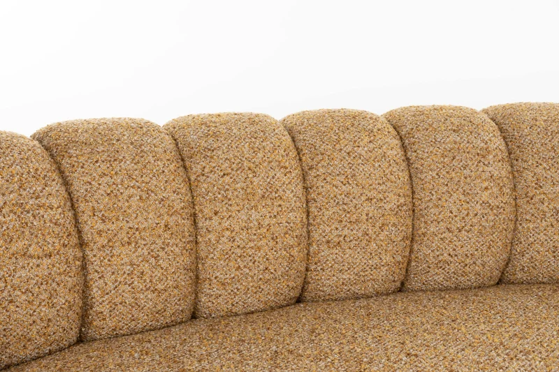 Sofa Duvane 4,5-Sitzer Braun mit Eukalyptusholz-Gestell von Dutchbone