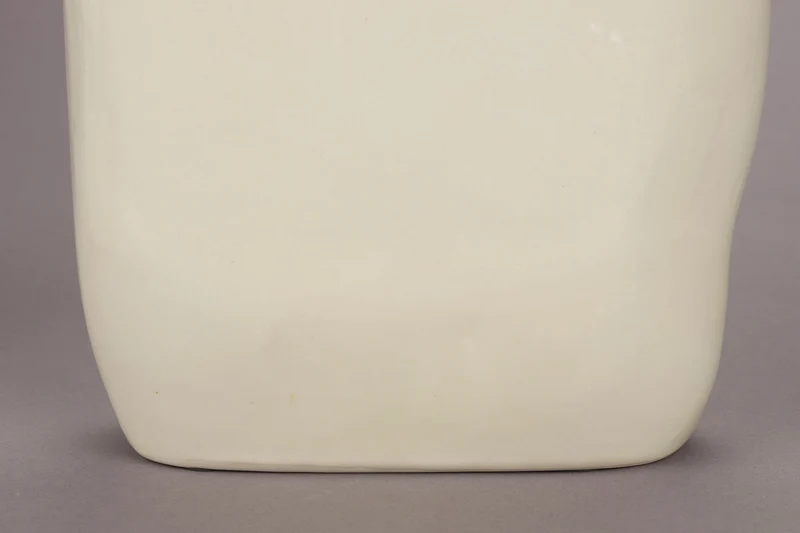 Deko-Vase Edna M Beige aus handgefertigter Keramik von Dutchbone