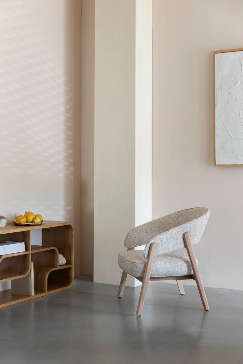 Loungesessel Bright mit Eichenholzrahmen in Beige von Zuiver