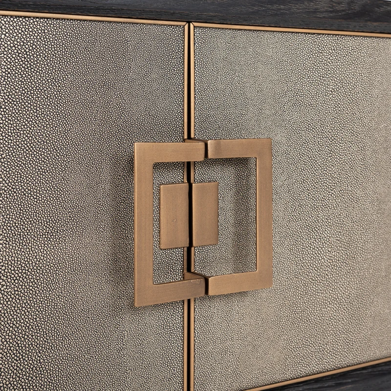 TV-Schrank Bloomville Brass Shagreen mit 4 Türen, Eiche & PU-Leder
