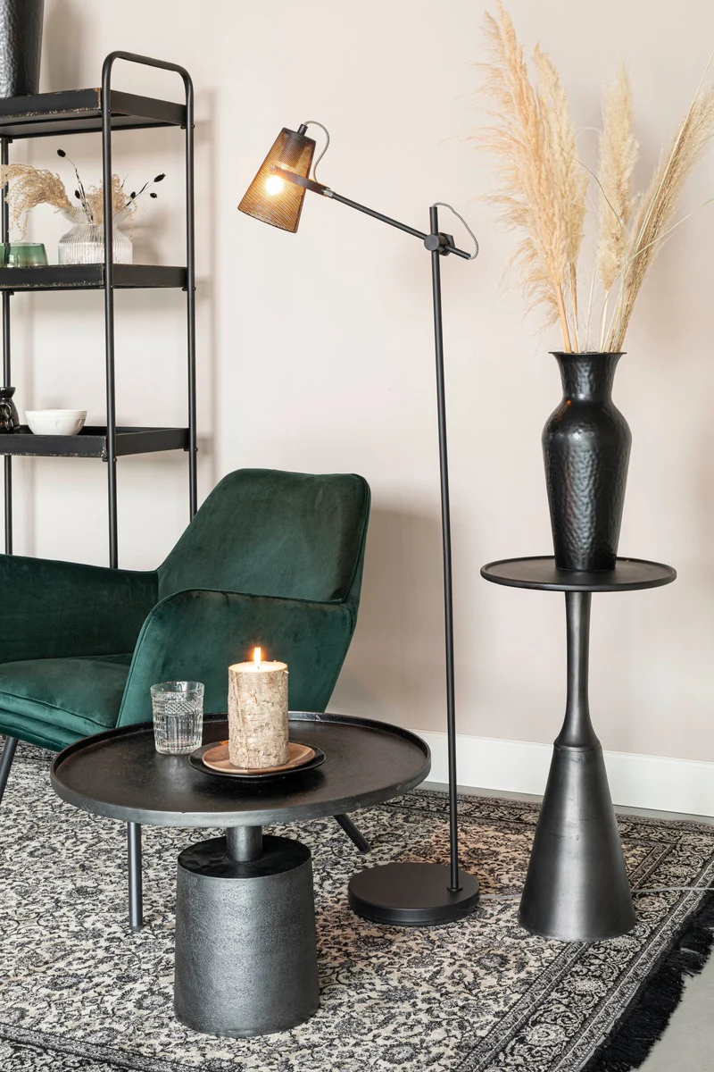 Couchtisch Mason rund aus Aluminium in Antique Black fürs Wohnzimmer
