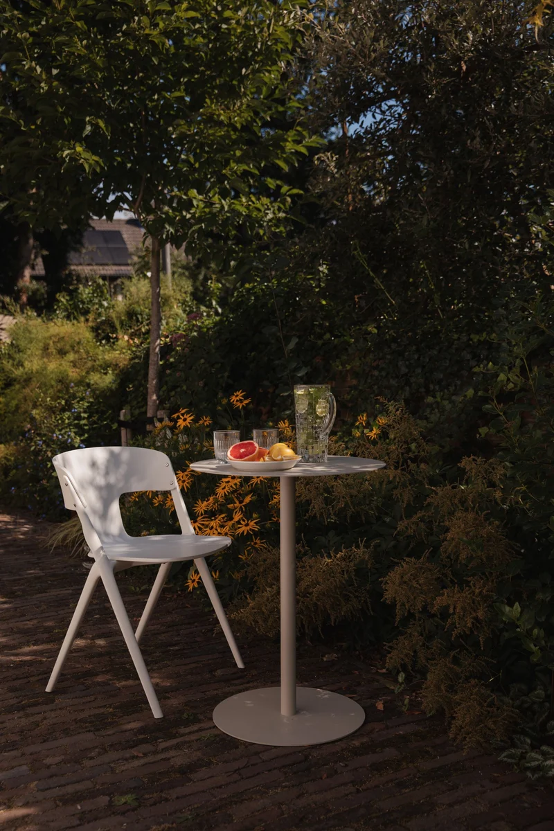 Gartenstuhl Horizon 4er-Set, Off-White aus Polypropylen von Zuiver