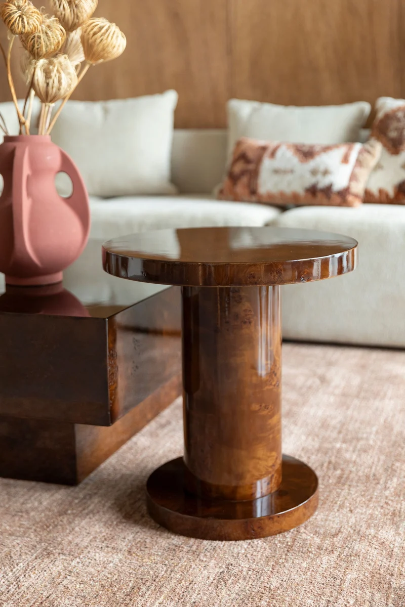 Beistelltisch Quinn im Retro-Design mit Walnussfurnier von Dutchbone