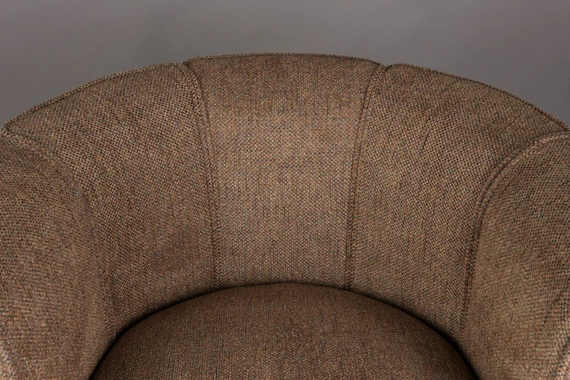 Loungesessel Flower Braun mit drehbarem Gestell von Dutchbone