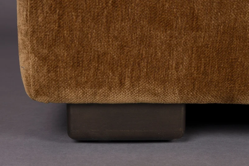 Sofa Douglas 3-Sitzer in Cognac mit Holzbeinen aus Gummibaumholz