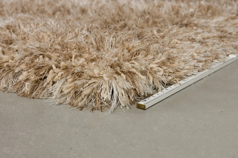 Teppich Hairy 160x230 aus Wolle in Beige, Boho-Chic fürs Wohnzimmer