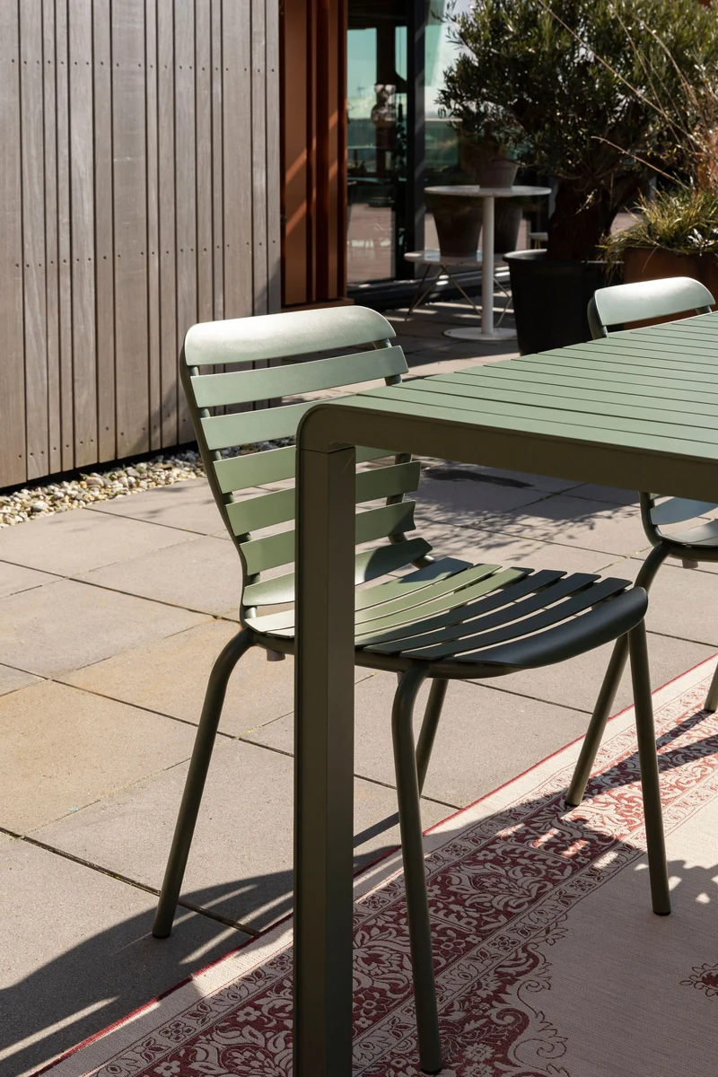 Gartenmöbel-Set Vondel mit Tisch und 6 Stühlen aus Aluminium in Grün