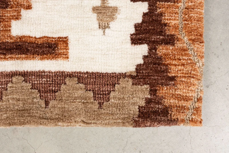 Teppich Maron 160x230 cm in Rot mit grafischem Muster von Dutchbone