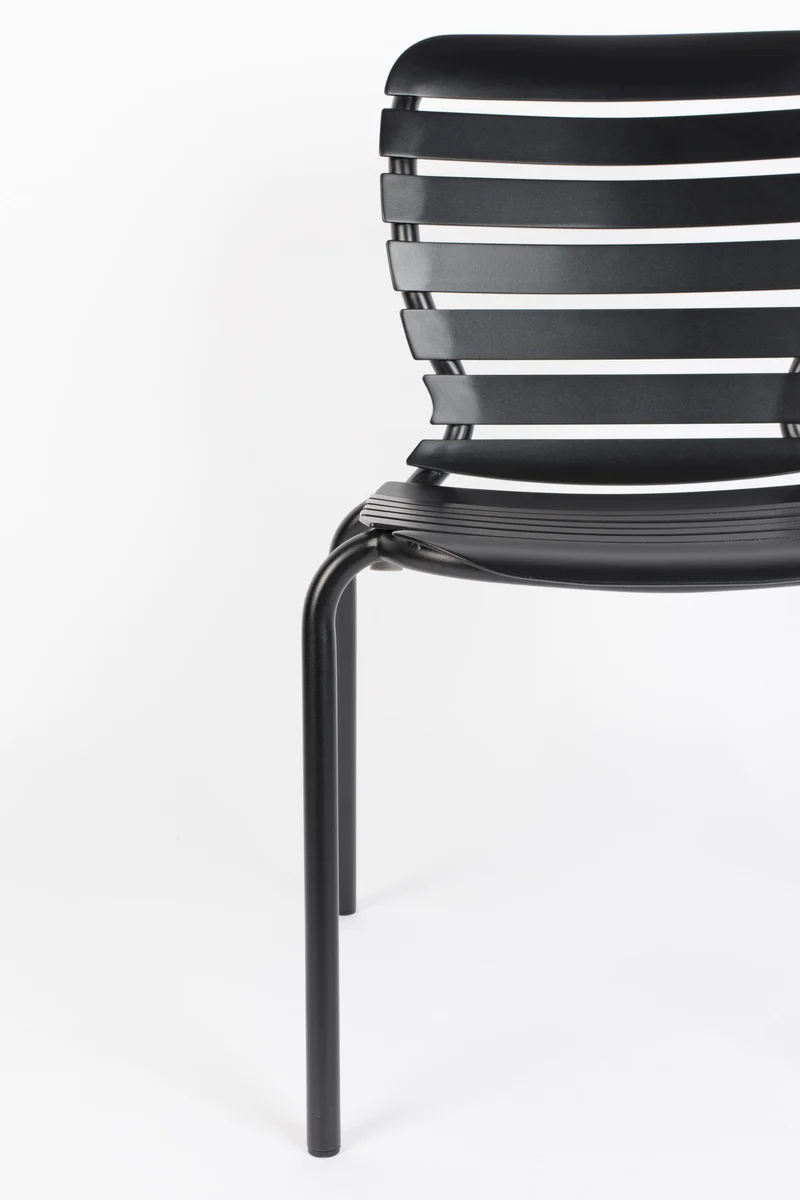 Gartenmöbel-Set Vondel mit Tisch, 2 Stühlen & Bank, Schwarz von Zuiver