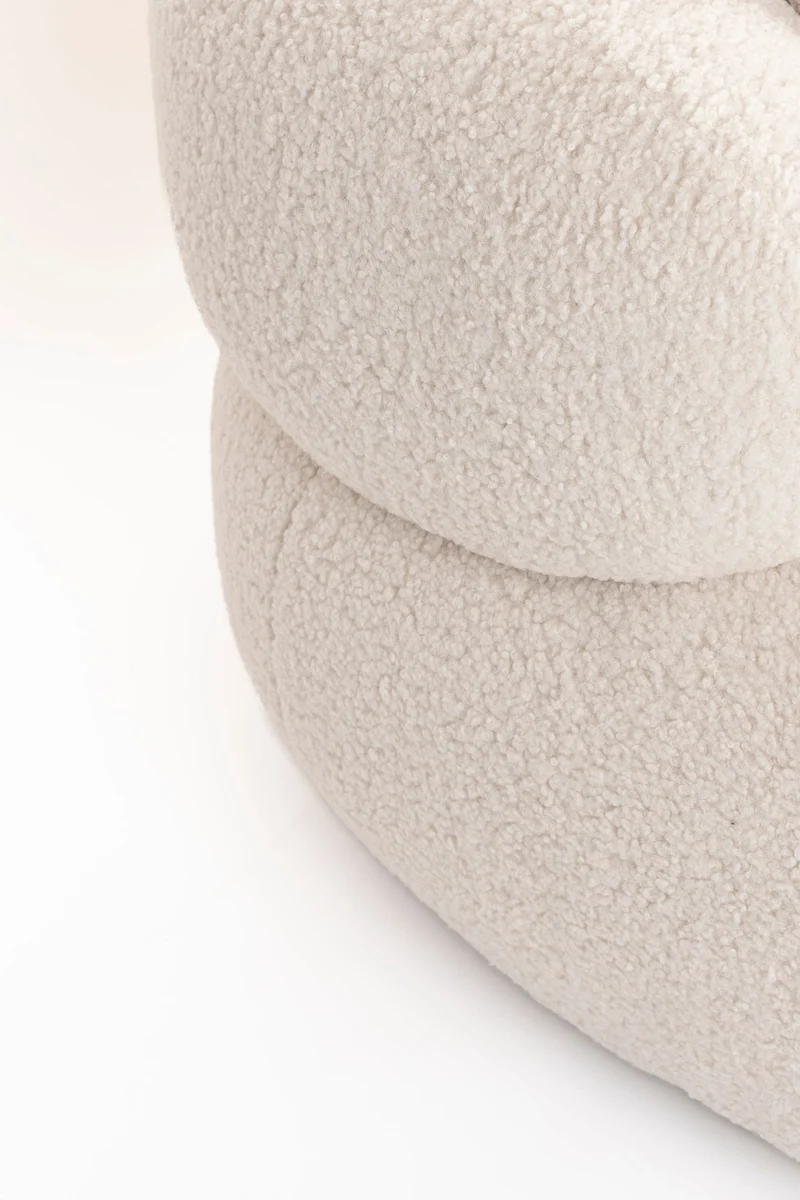 Sofa Noxx 2,5-Sitzer mit Teddy-Stoff in Weiß, Wohnzimmer-Couch