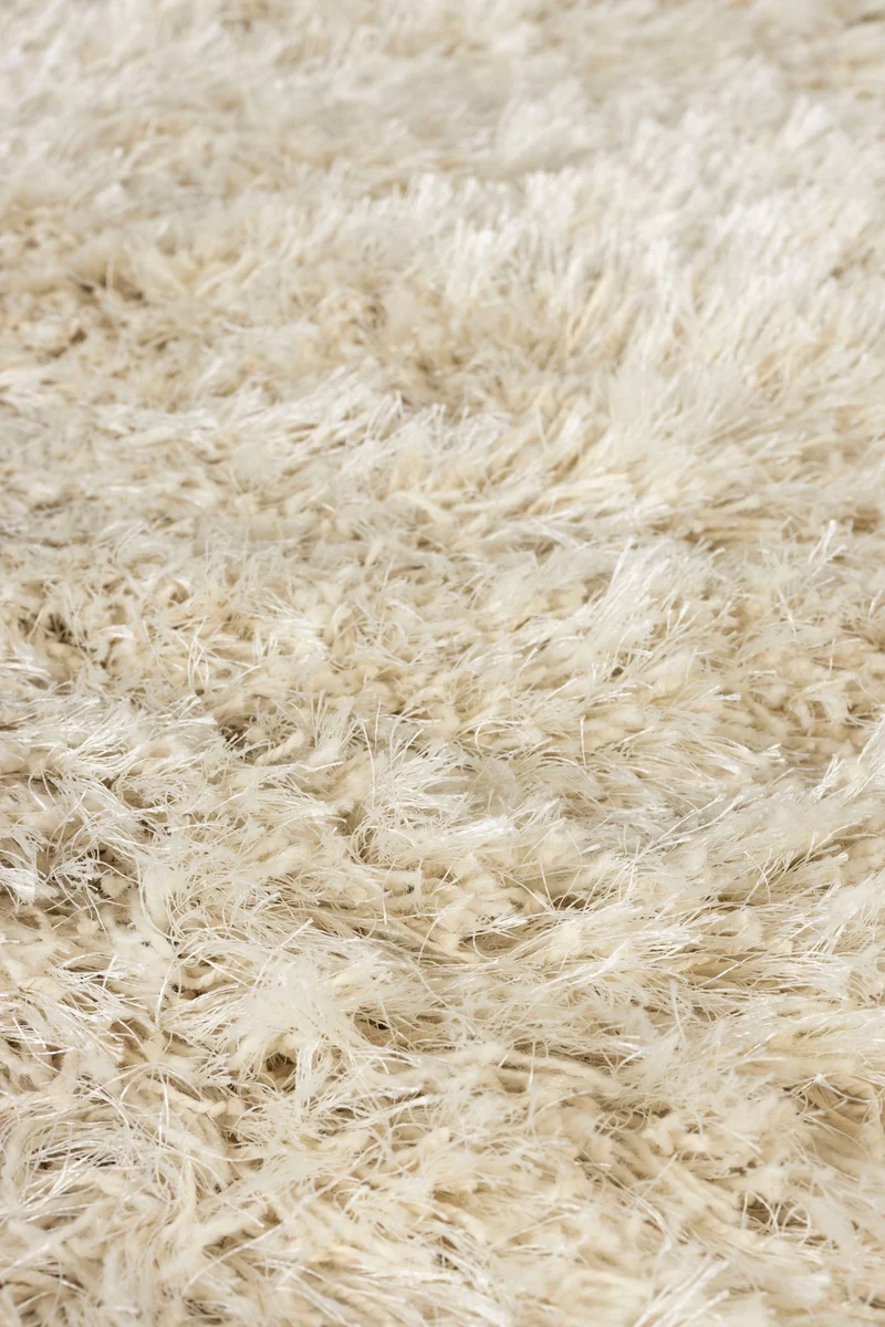 Wollteppich Tasty 200x290 Beige mit Hochflor im Wohnzimmer von Zuiver