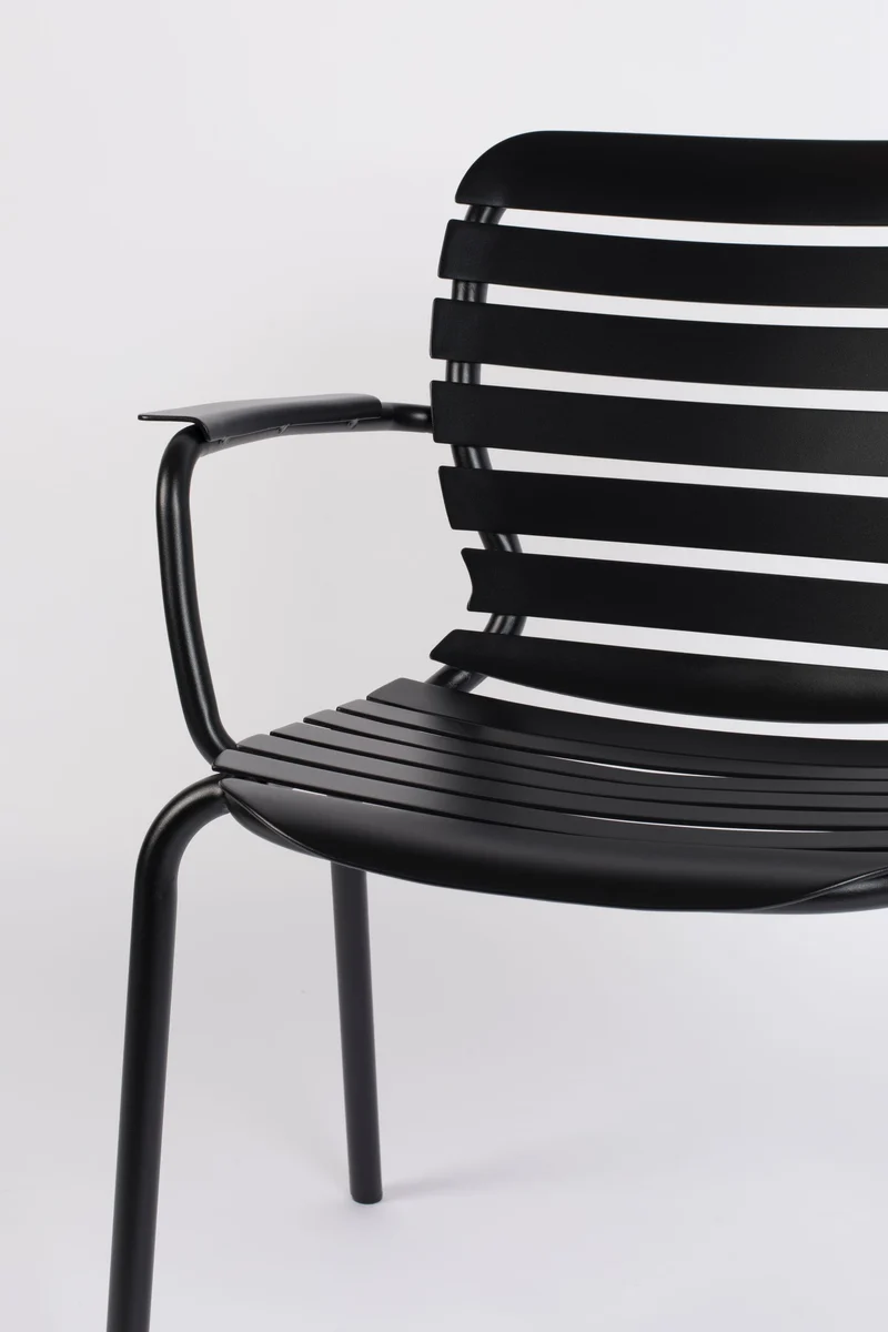 Gartensessel Vondel im 2er-Set, Schwarz aus Aluminium von Zuiver