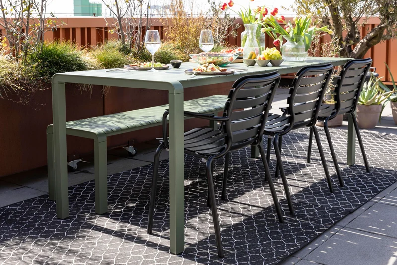 Gartensessel Vondel im 2er-Set, Schwarz aus Aluminium von Zuiver