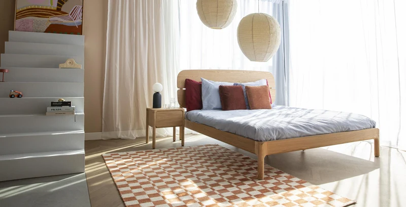 Bett Storm 180 aus Eichenholz von Zuiver für das Schlafzimmer