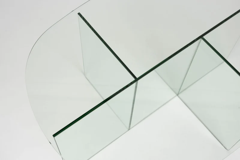 Couchtisch Linea Transparent aus Glas mit ovaler Platte von Zuiver