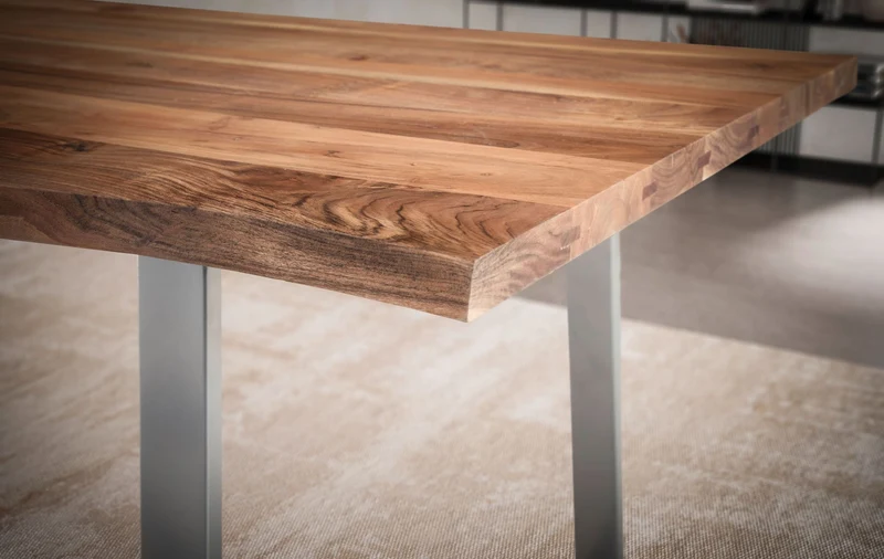 Esstisch Akazie Massivholz 120x60x76cm Baumkante Trapezbeine Chrom
